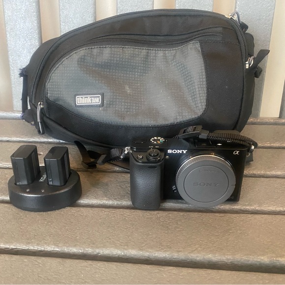 Sony a6000 camera 24.3 Megapixel Mirrorless Digital Camera - Picture 7 of 7